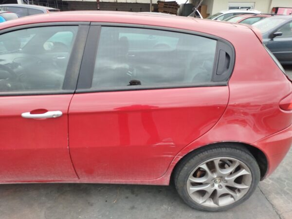 PUERTA TRASERA IZQUIERDA ALFA ROMEO 147 (190)