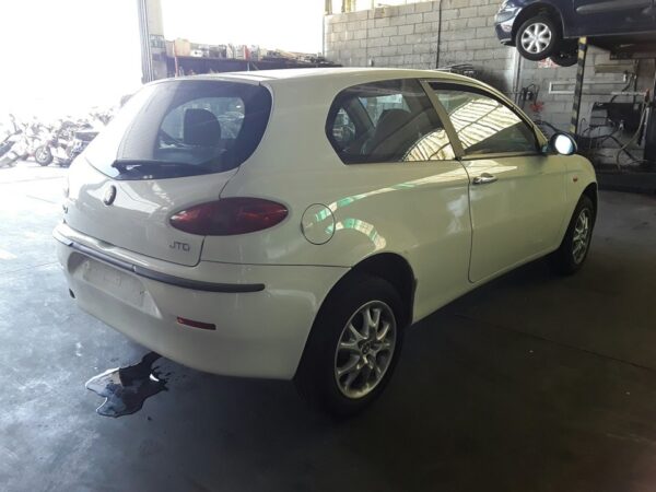 FARO IZQUIERDO ALFA ROMEO 147 - Imagen 5