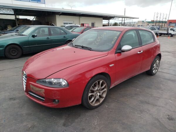 PILOTO TRASERO IZQUIERDO ALFA ROMEO 147 (190) - Imagen 2