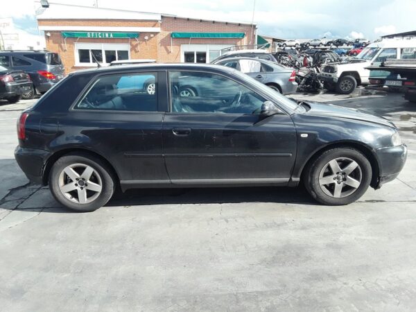 PILOTO TRASERO DERECHO AUDI A3 (8L) - Imagen 3