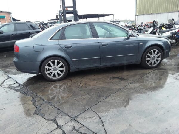 ELEVALUNAS DELANTERO IZQUIERDO AUDI A4 BERLINA