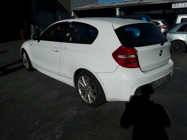 FARO IZQUIERDO BMW SERIE 1 BERLINA - Imagen 5