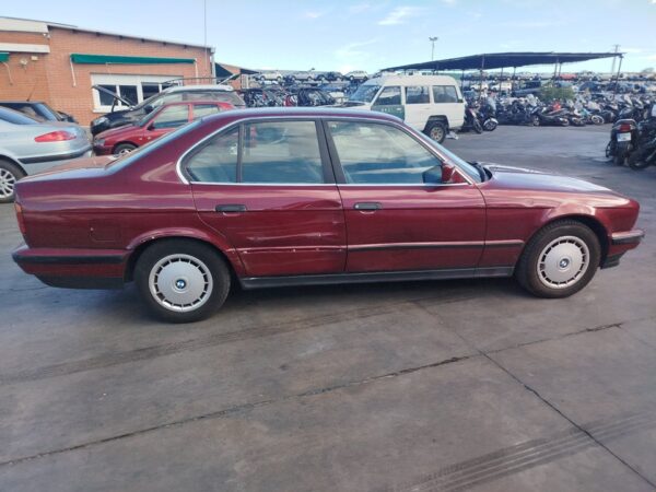 FARO IZQUIERDO BMW SERIE 5 BERLINA (E34) - Imagen 4