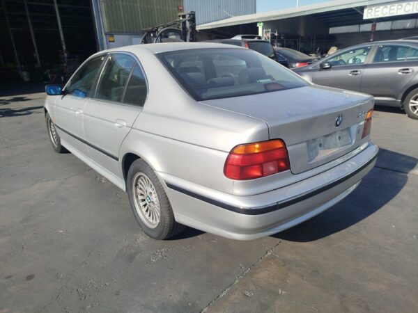 PILOTO TRASERO IZQUIERDO BMW SERIE 5 BERLINA (E39) - Imagen 4