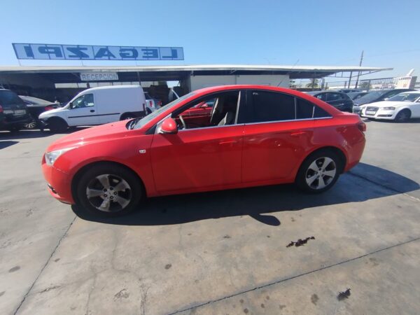 ALETA DELANTERA IZQUIERDA CHEVROLET CRUZE - Imagen 3