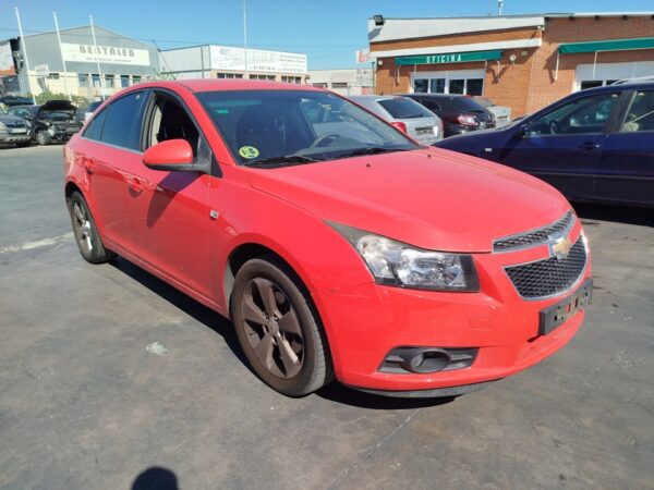 ALETA DELANTERA IZQUIERDA CHEVROLET CRUZE - Imagen 4