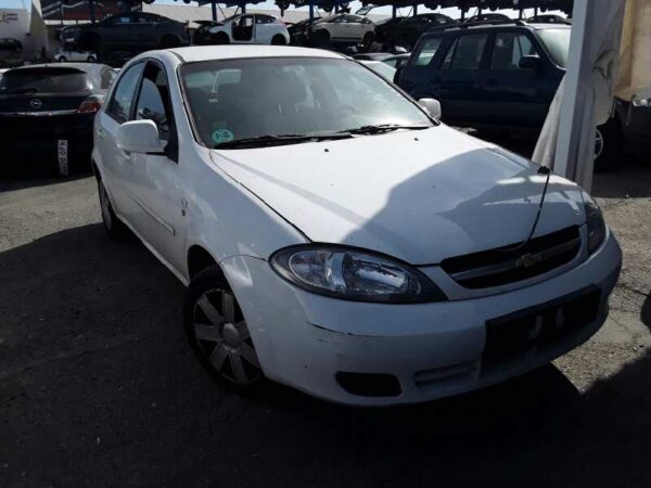 PILOTO TRASERO DERECHO CHEVROLET LACETTI - Imagen 5