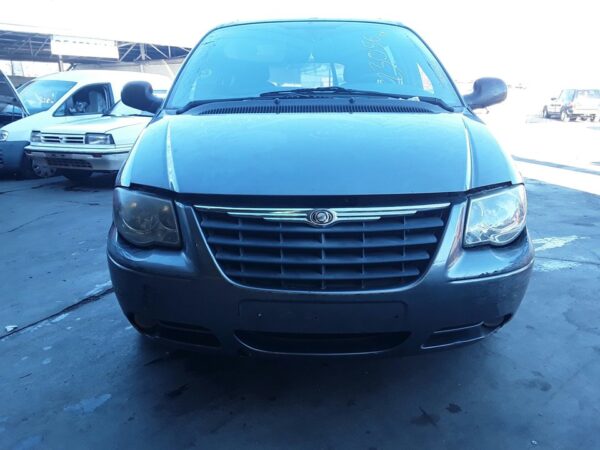 FARO DERECHO CHRYSLER VOYAGER (RG) - Imagen 2