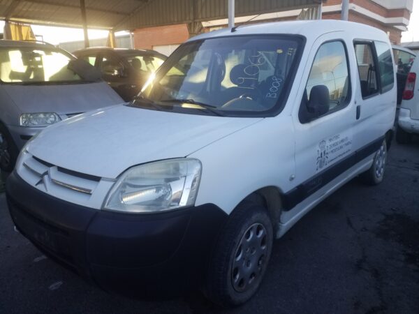 PARAGOLPES DELANTERO CITROEN BERLINGO COMBI - Imagen 2