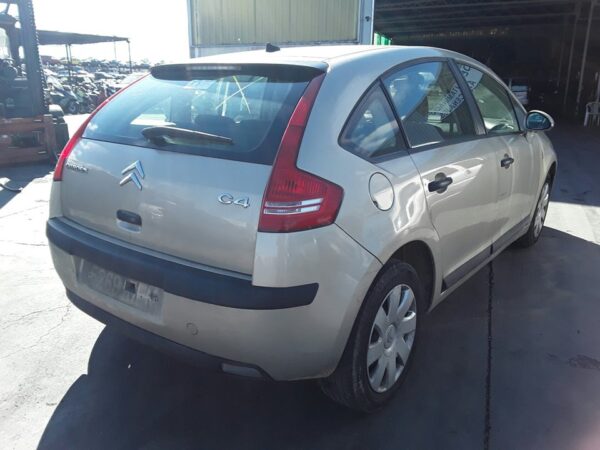 CAJA RELES / FUSIBLES CITROEN C4 BERLINA - Imagen 4