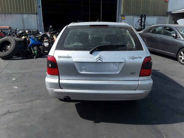 CAJA RELES / FUSIBLES CITROEN XSARA BERLINA - Imagen 4