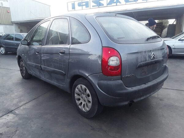 CAJA RELES / FUSIBLES CITROEN XSARA PICASSO - Imagen 5