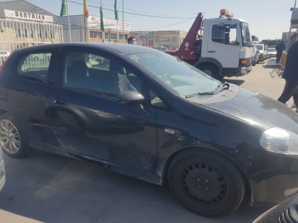 PILOTO TRASERO IZQUIERDO FIAT GRANDE PUNTO - Imagen 5
