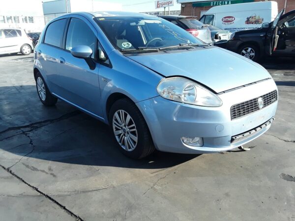 PILOTO TRASERO IZQUIERDO FIAT GRANDE PUNTO - Imagen 5