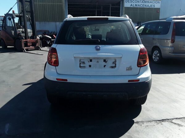 JUEGO ASIENTOS COMPLETO FIAT SEDICI - Imagen 4