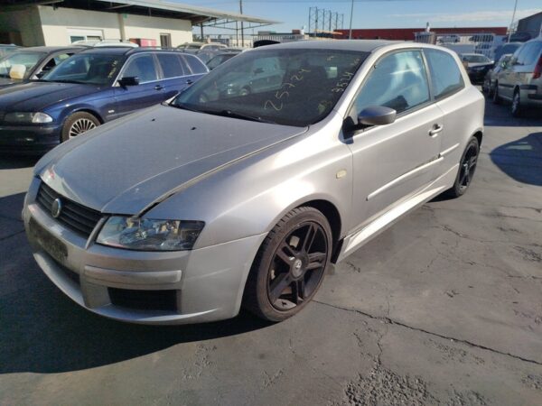 FARO DERECHO FIAT STILO - Imagen 5