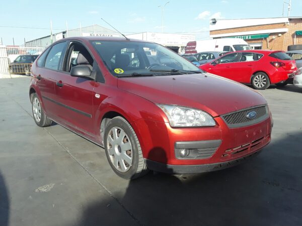 FARO IZQUIERDO FORD FOCUS BERLINA - Imagen 5