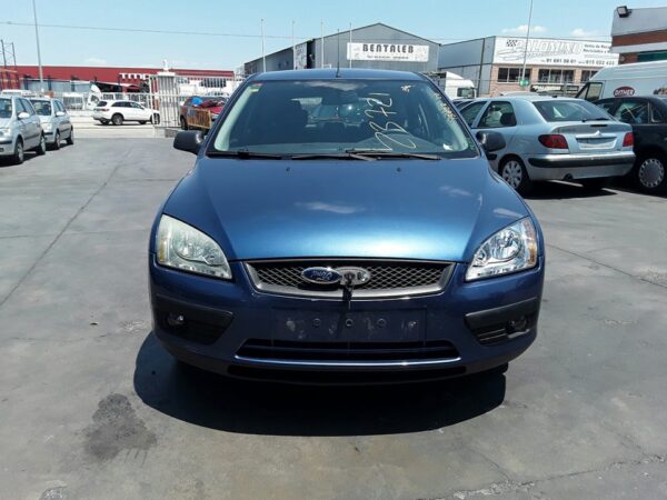 FARO IZQUIERDO FORD FOCUS BERLINA (CAP) - Imagen 2