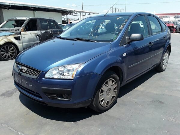 FARO IZQUIERDO FORD FOCUS BERLINA (CAP) - Imagen 3
