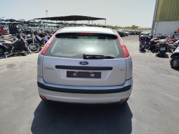 PILOTO TRASERO IZQUIERDO FORD FOCUS BERLINA (CAP) - Imagen 4