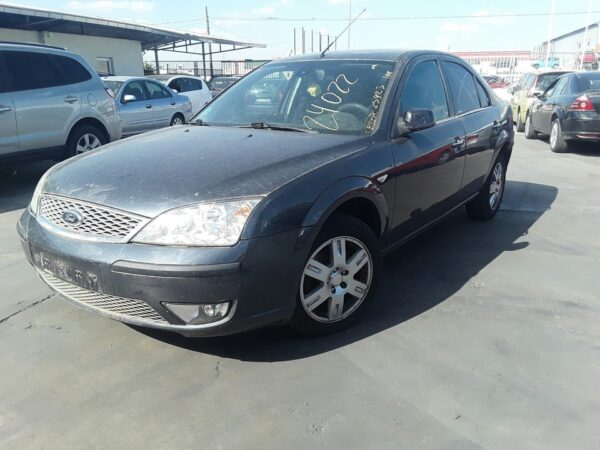 PILOTO TRASERO DERECHO FORD MONDEO BERLINA - Imagen 3