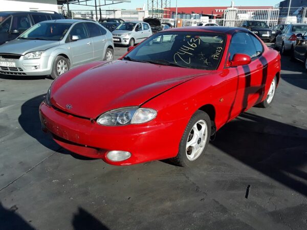 LUZ CENTRAL DE FRENO HYUNDAI COUPE (J2) - Imagen 4