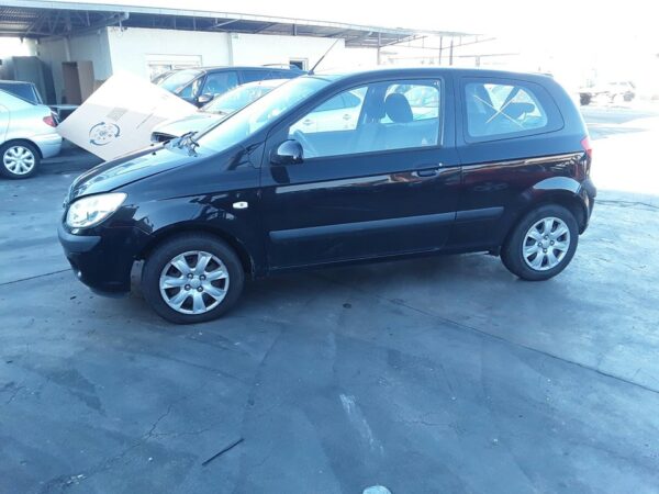 PILOTO TRASERO DERECHO HYUNDAI GETZ - Imagen 3