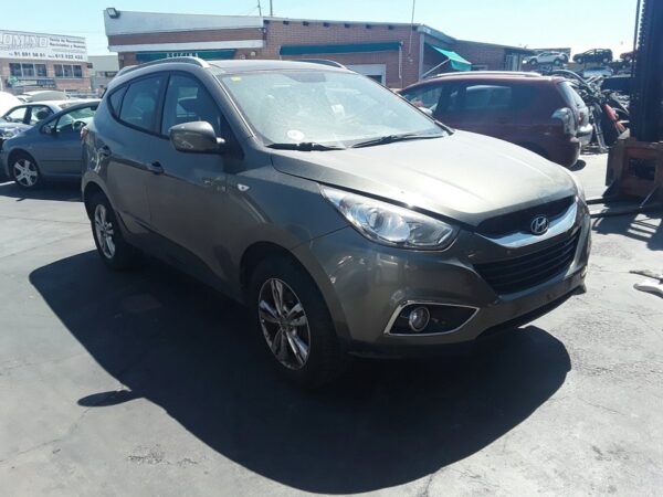 FARO IZQUIERDO HYUNDAI TUCSON - Imagen 3