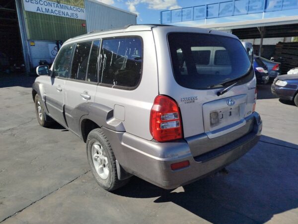 RADIADOR AGUA HYUNDAI TERRACAN (HP) - Imagen 4