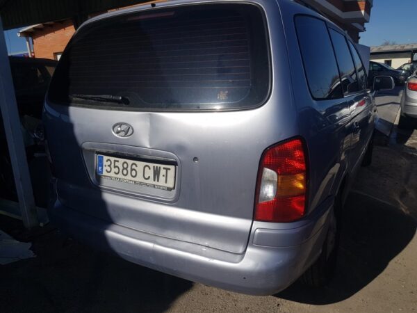 FARO DERECHO HYUNDAI TRAJET - Imagen 3