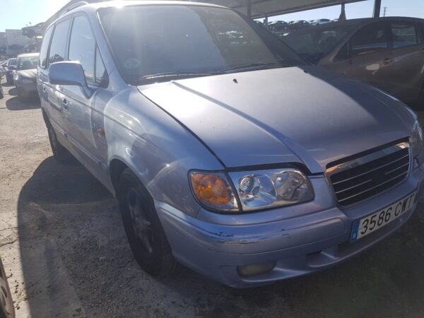 FARO DERECHO HYUNDAI TRAJET - Imagen 4