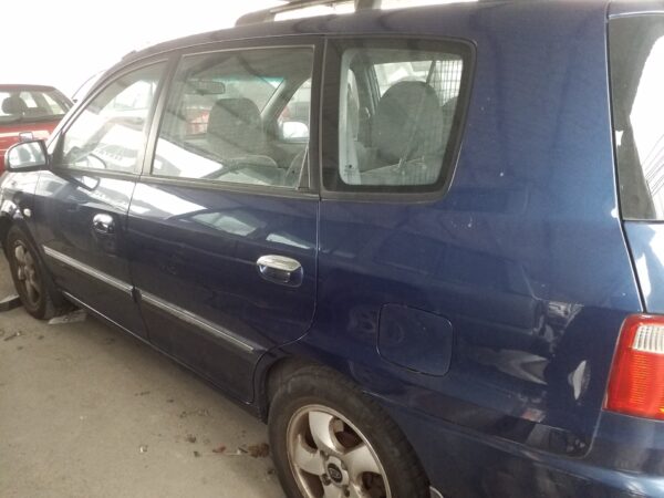 PILOTO TRASERO IZQUIERDO KIA CARENS (RS) - Imagen 3