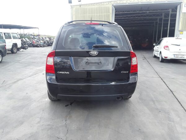PARAGOLPES TRASERO KIA CARENS (UN) - Imagen 4