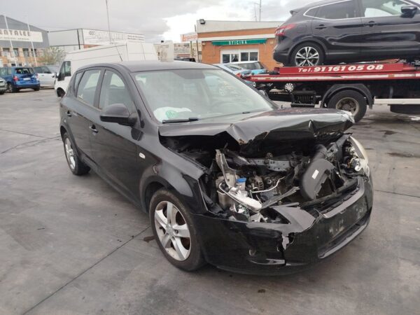 PILOTO TRASERO IZQUIERDO KIA CEED (ED) - Imagen 5