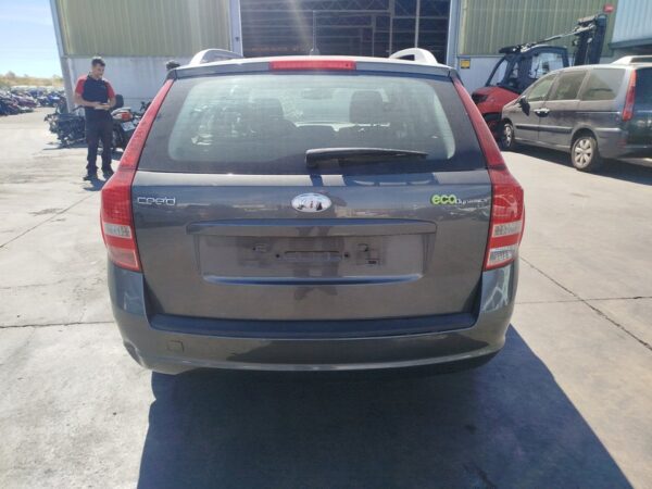 ALETA DELANTERA IZQUIERDA KIA CEED (ED) - Imagen 3