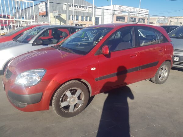 CERRADURA PUERTA TRASERA IZQUIERDA  KIA RIO