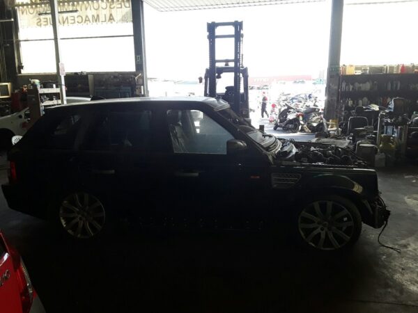 ALETA DELANTERA DERECHA LAND ROVER RANGE ROVER - Imagen 3