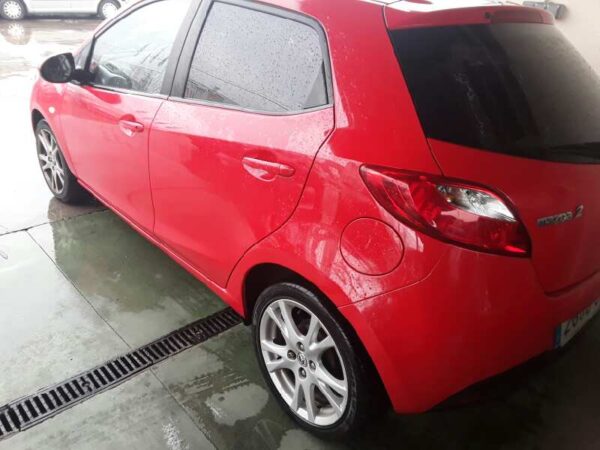 PILOTO TRASERO IZQUIERDO MAZDA 2 BERLINA (DE) - Imagen 4