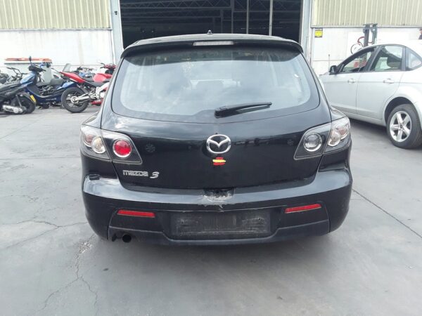 PILOTO TRASERO IZQUIERDO INTERIOR MAZDA 3 BERLINA - Imagen 5