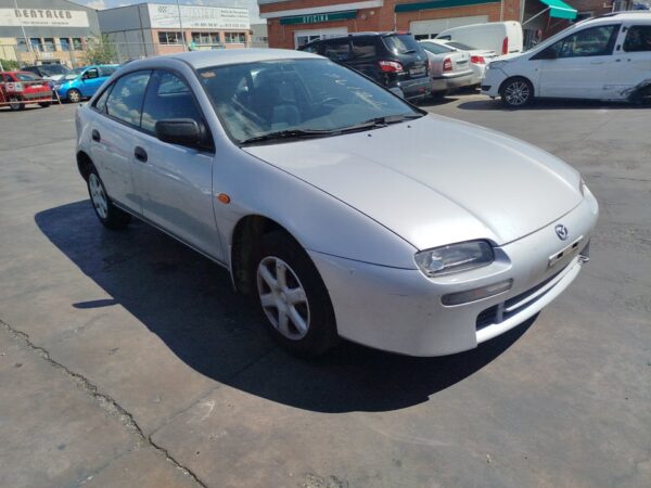 FARO IZQUIERDO MAZDA 323 C/F/S BERLINA (BA) - Imagen 5