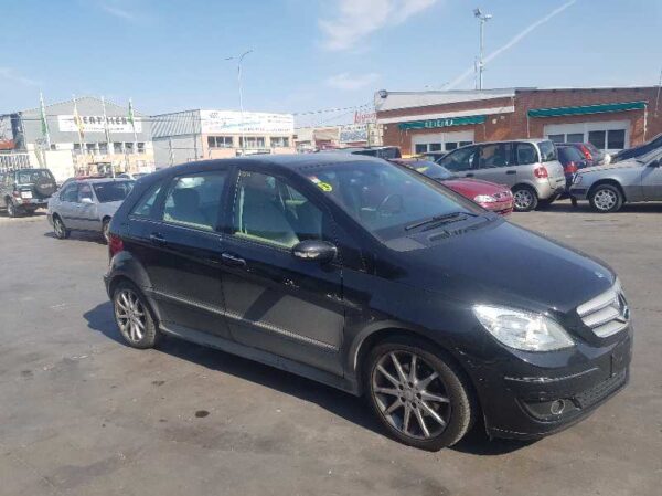 PILOTO TRASERO IZQUIERDO MERCEDES-BENZ CLASE B (BM 245) - Imagen 2