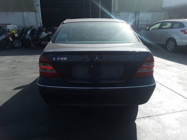 FARO DERECHO MERCEDES CLASE C  BERLINA - Imagen 4