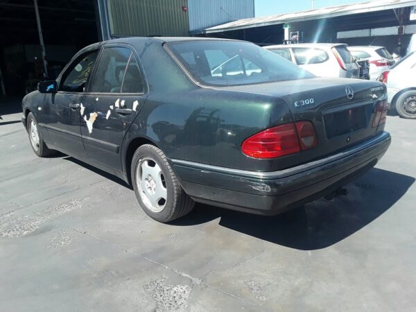 CENTRALITA MOTOR UCE MERCEDES CLASE E  BERLINA DIESEL - Imagen 3