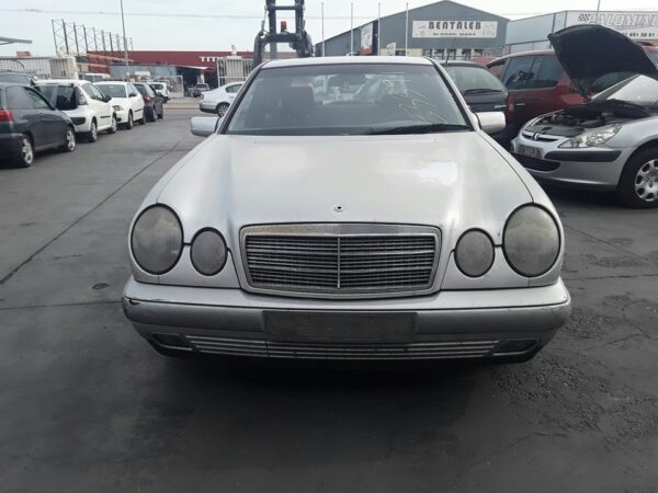 ELEVALUNAS DELANTERO IZQUIERDO MERCEDES CLASE E  BERLINA DIESEL - Imagen 2