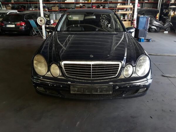 FARO DERECHO MERCEDES CLASE E  BERLINA - Imagen 2