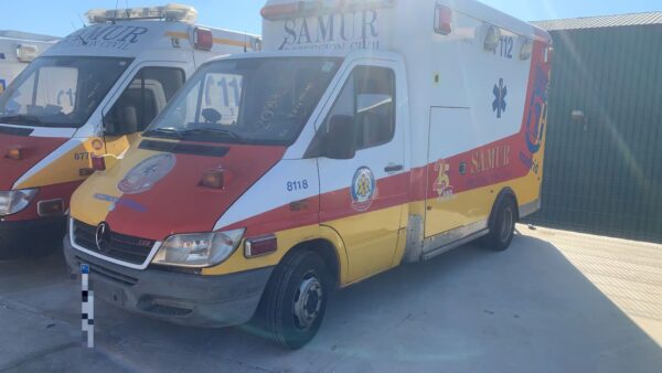 COMPRESOR AIRE ACONDICIONADO MERCEDES-BENZ SPRINTER CAMIÓN - Imagen 2