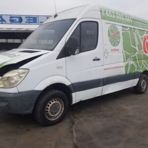 PUERTA DELANTERA DERECHA MERCEDES-BENZ SPRINTER KASTEN HOCHDACH
