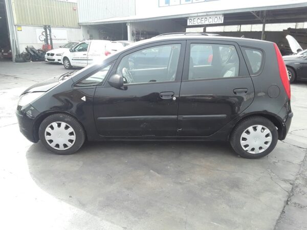CERRADURA PUERTA DELANTERA DERECHA MITSUBISHI COLT BERLINA 3 (Z30) - Imagen 4
