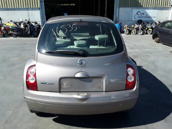 PILOTO TRASERO IZQUIERDO NISSAN MICRA (K12E) - Imagen 4