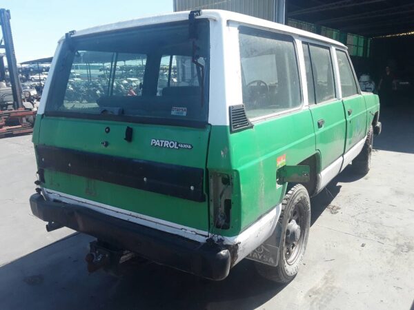 ALETA DELANTERA DERECHA NISSAN PATROL (K/W260) - Imagen 3